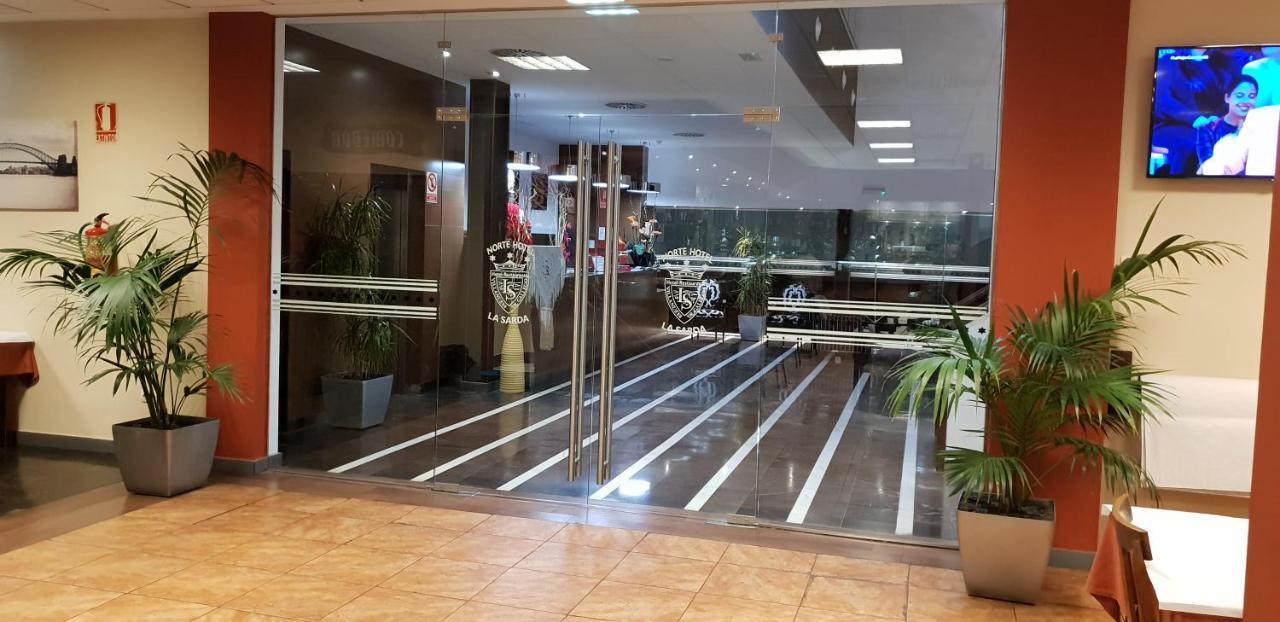 Norte Hotel Villanueva de Gallego Bagian luar foto