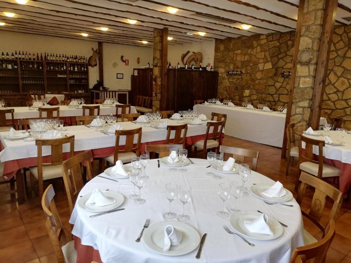 Norte Hotel Villanueva de Gallego Bagian luar foto